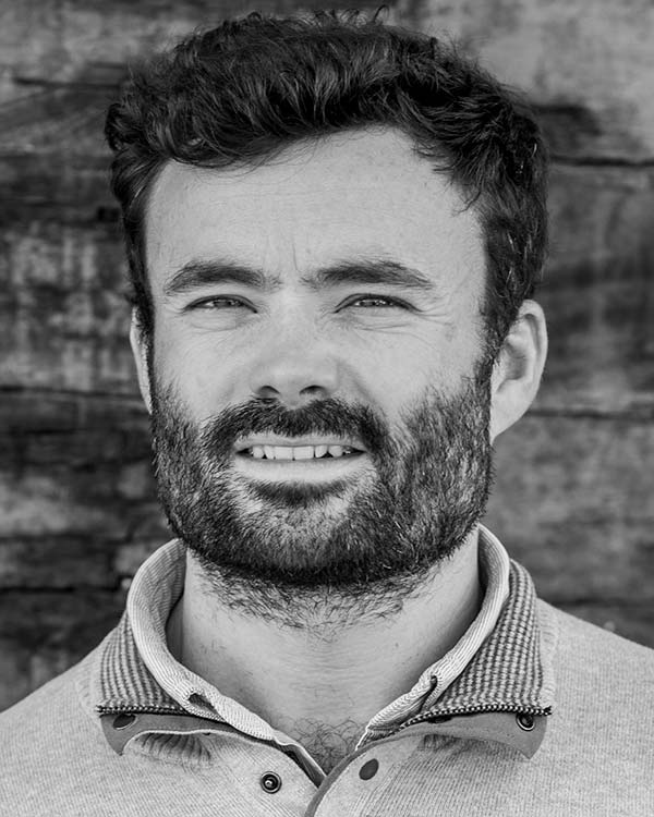 Clément Salzes: Expert recommandé par le CESAM plaisance (certifié Expert Evaluateur d’Assureur Plaisance par le CNPP) et fluvial. Membre de la Chambre Nationale des Experts Maritimes Plaisance